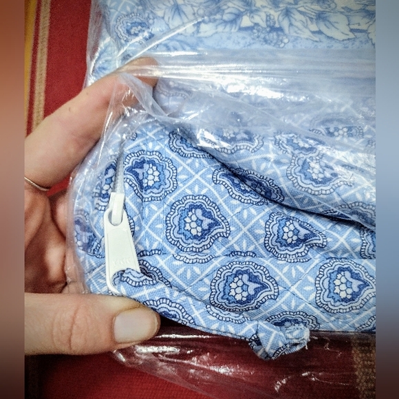 Longaberger Weekender Garment Bag For Travel - Provincial Paisley - BRAND NEW!!! - Picture 7 of 7